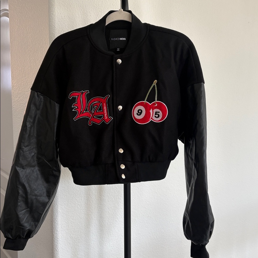 Fashion Nova LA Girl Vibe Jacket Size M